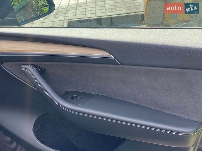 Внедорожник / Кроссовер Tesla Model Y 2023 в Трускавце фото 14 Внедорожник / Кроссовер Tesla Model Y 2023 в Трускавце