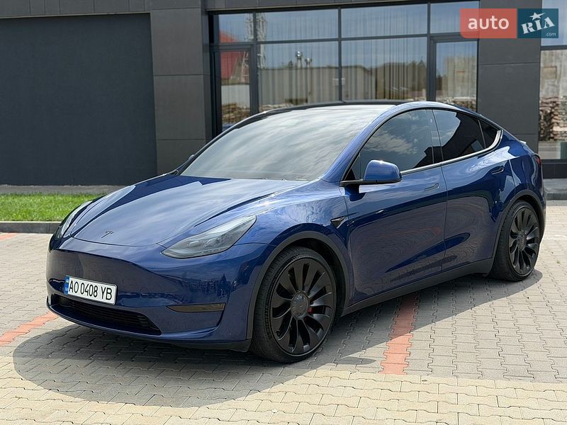 Tesla Model Y 2020