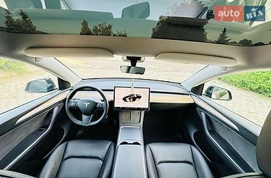 Позашляховик / Кросовер Tesla Model Y 2023 в Білій Церкві