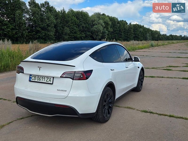 Позашляховик / Кросовер Tesla Model Y 2022 в Чернігові фото 11 Позашляховик / Кросовер Tesla Model Y 2022 в Чернігові