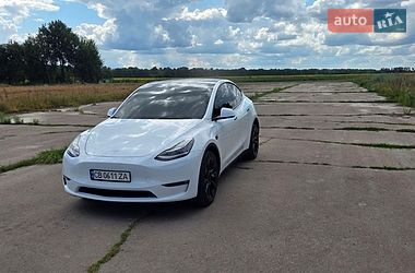 Tesla Model Y  2022
