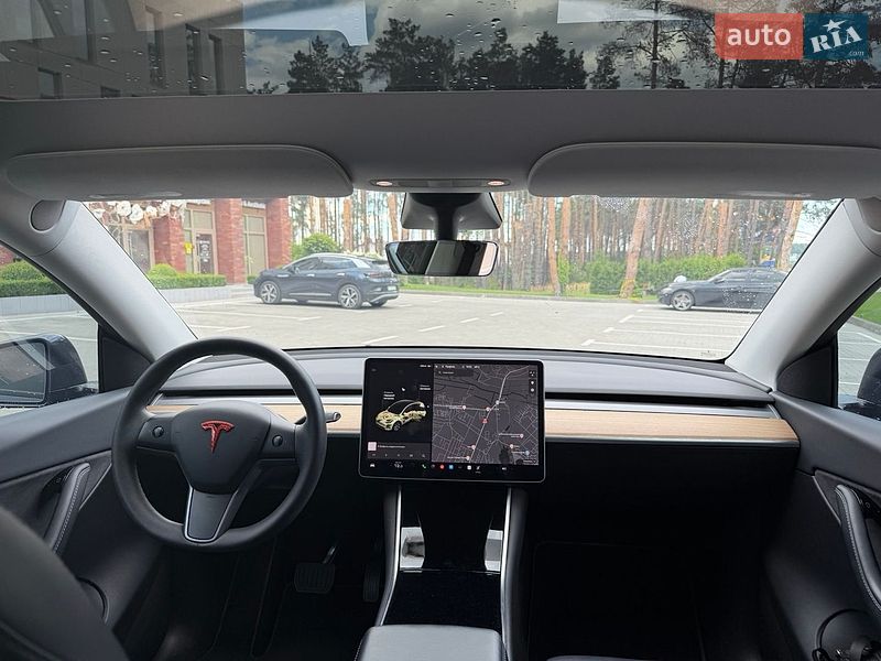 Внедорожник / Кроссовер Tesla Model Y 2020 в Киеве
