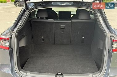 Внедорожник / Кроссовер Tesla Model Y 2020 в Киеве