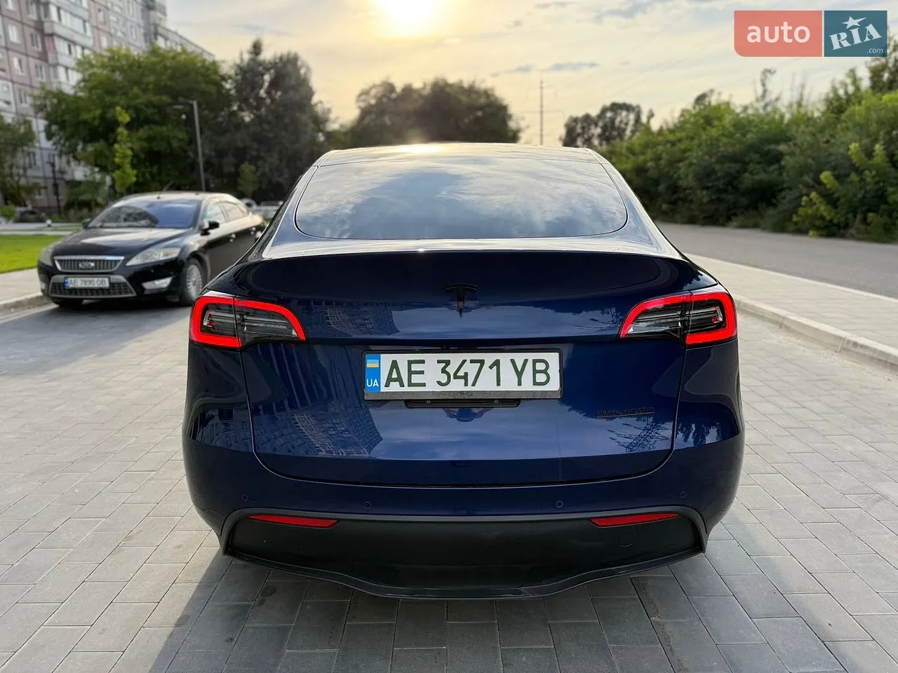 2022 Tesla Model Y - мініатюра 5