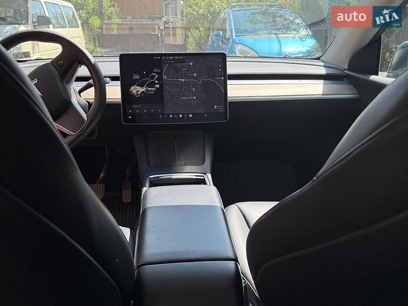 Внедорожник / Кроссовер Tesla Model Y 2021 в Львове
