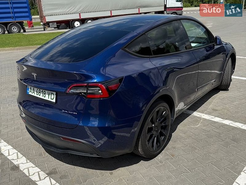 Внедорожник / Кроссовер Tesla Model Y 2020 в Гатном