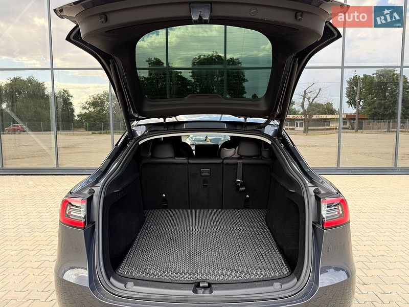 Позашляховик / Кросовер Tesla Model Y 2022 в Одесі