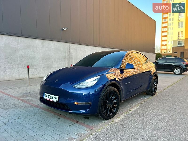 Tesla Model Y 2020