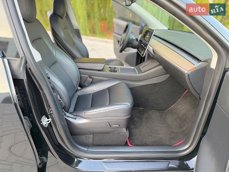 Внедорожник / Кроссовер Tesla Model Y 2021 в Днепре фото 28 Внедорожник / Кроссовер Tesla Model Y 2021 в Днепре