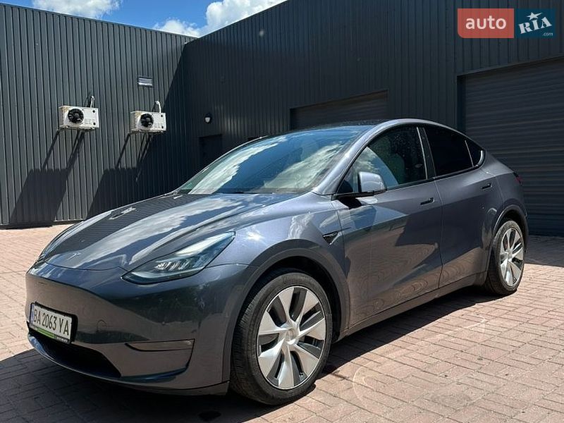 Tesla Model Y 2022 Tesla Model Y 2022