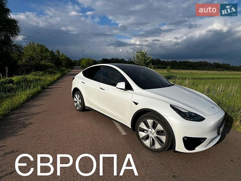 Tesla Model Y 2022 Tesla Model Y 2022