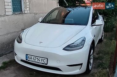 Внедорожник / Кроссовер Tesla Model Y 2021 в Киеве фото 14 Внедорожник / Кроссовер Tesla Model Y 2021 в Киеве