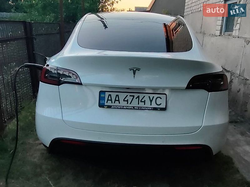 Внедорожник / Кроссовер Tesla Model Y 2021 в Киеве фото 11 Внедорожник / Кроссовер Tesla Model Y 2021 в Киеве