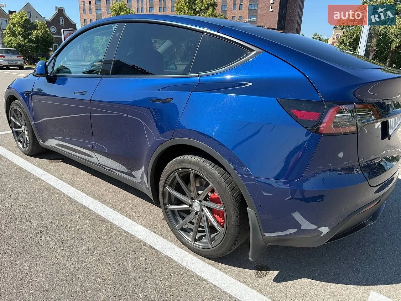 2022 Tesla Model Y - мініатюра 4