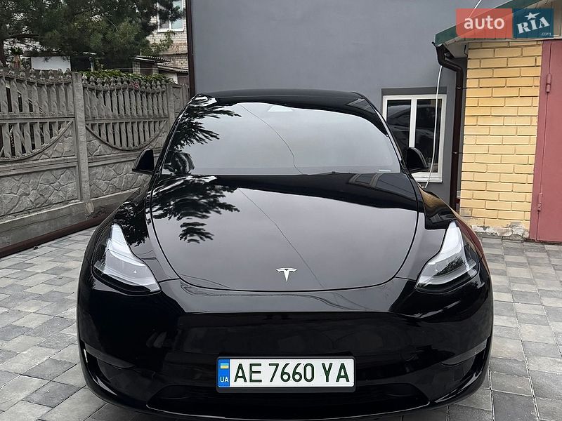 Tesla Model Y 2023 Tesla Model Y 2023