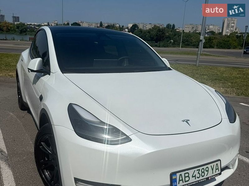 Tesla Model Y 2023 Tesla Model Y 2023