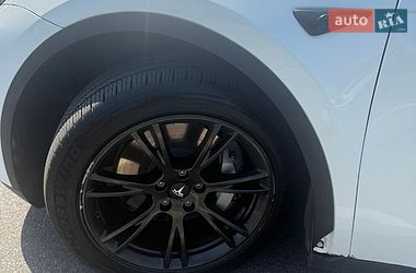 Внедорожник / Кроссовер Tesla Model Y 2023 в Виннице