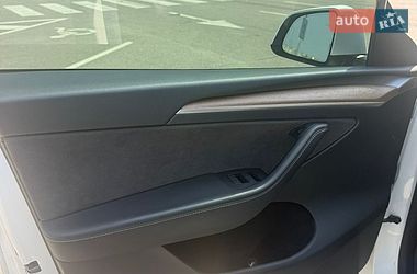 Внедорожник / Кроссовер Tesla Model Y 2023 в Виннице