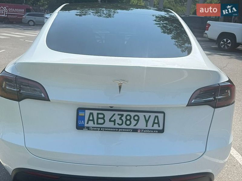 Внедорожник / Кроссовер Tesla Model Y 2023 в Виннице
