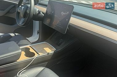 Внедорожник / Кроссовер Tesla Model Y 2023 в Виннице