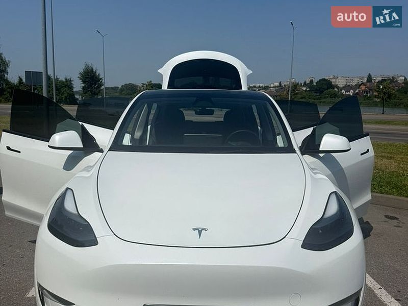 Внедорожник / Кроссовер Tesla Model Y 2023 в Виннице