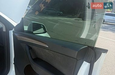 Внедорожник / Кроссовер Tesla Model Y 2023 в Виннице