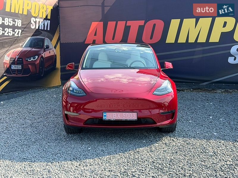 Внедорожник / Кроссовер Tesla Model Y 2024 в Стрые