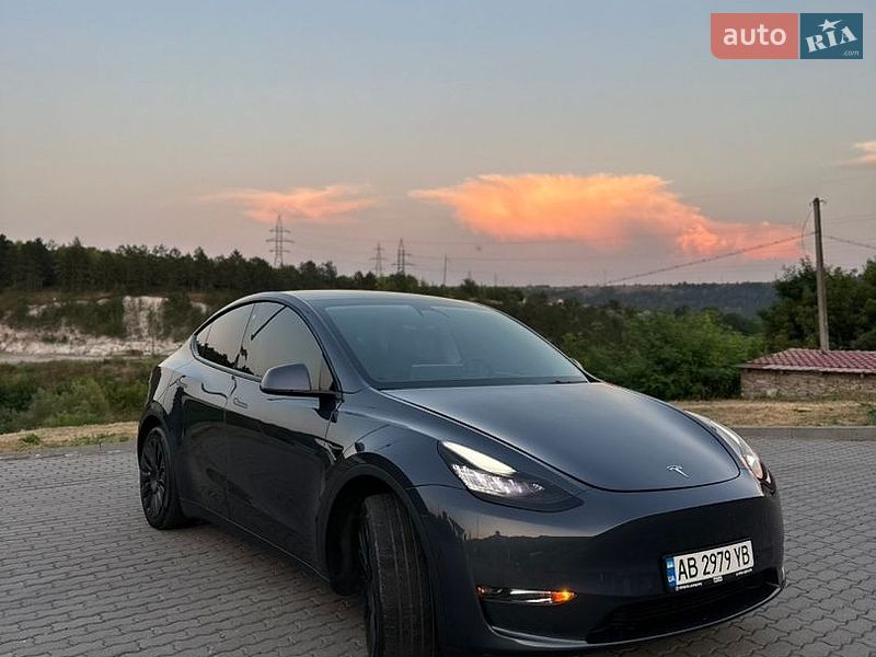 Позашляховик / Кросовер Tesla Model Y 2021 в Вінниці