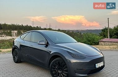 Tesla Model Y  2021