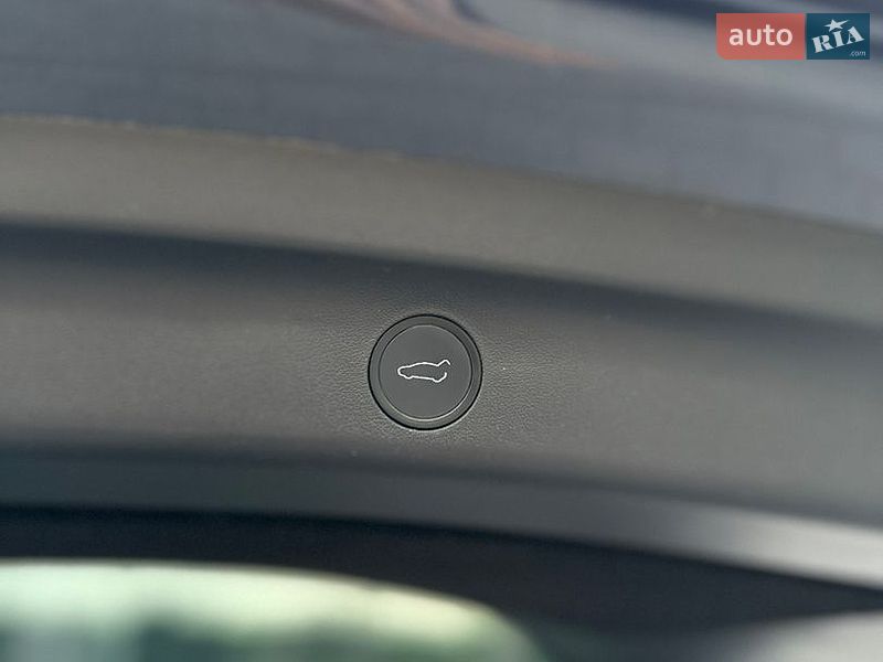 Позашляховик / Кросовер Tesla Model Y 2021 в Вінниці
