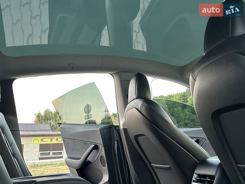 Позашляховик / Кросовер Tesla Model Y 2021 в Вінниці