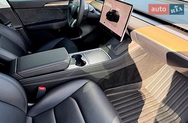 Позашляховик / Кросовер Tesla Model Y 2023 в Хмельницькому