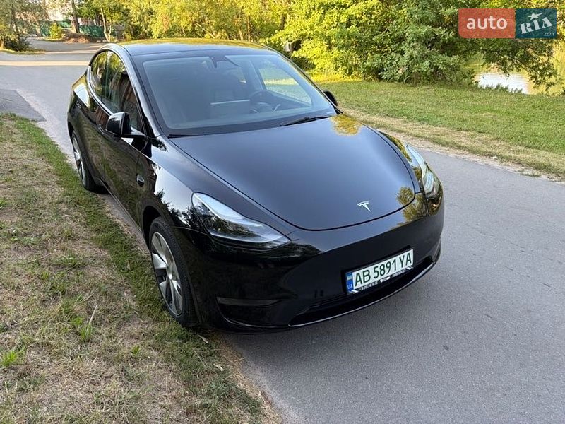 Внедорожник / Кроссовер Tesla Model Y 2023 в Виннице