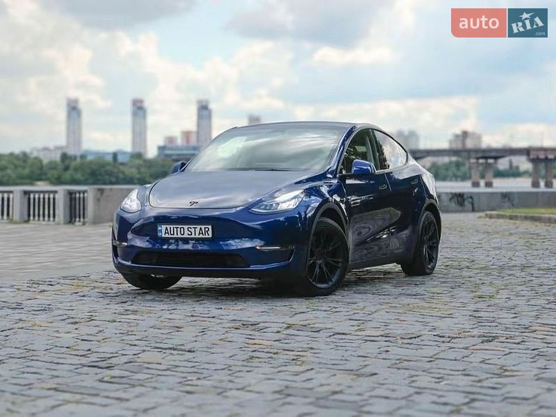 Tesla Model Y 2022 Tesla Model Y 2022