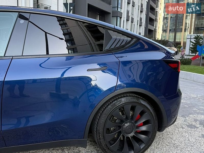 Позашляховик / Кросовер Tesla Model Y 2023 в Одесі