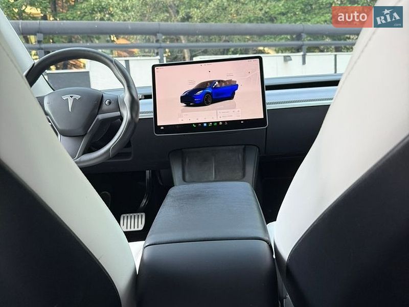 Позашляховик / Кросовер Tesla Model Y 2023 в Одесі