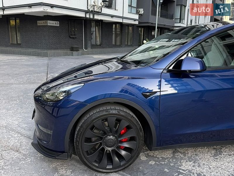 Позашляховик / Кросовер Tesla Model Y 2023 в Одесі