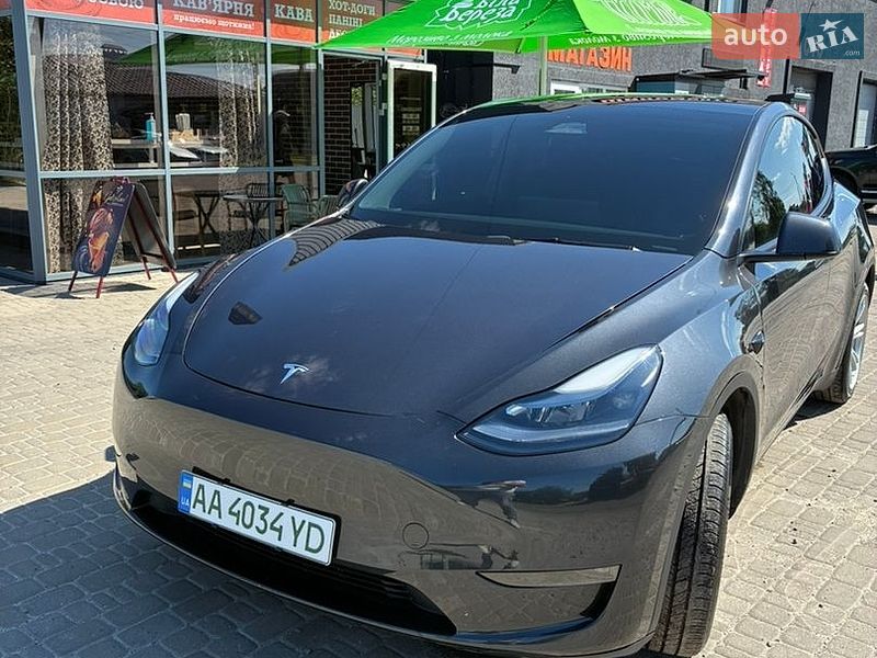 Внедорожник / Кроссовер Tesla Model Y 2024 в Киеве фото 2 Внедорожник / Кроссовер Tesla Model Y 2024 в Киеве