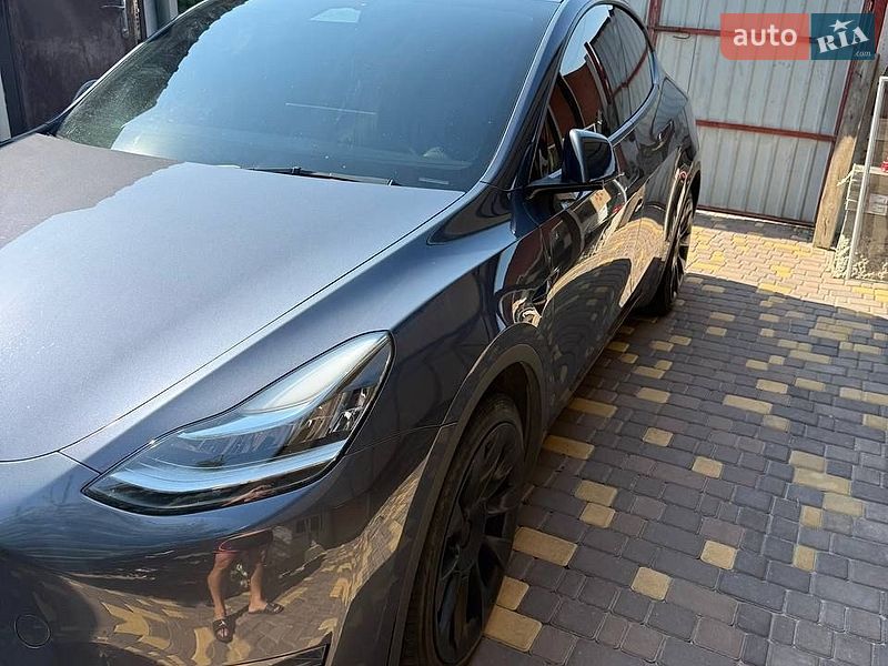 Внедорожник / Кроссовер Tesla Model Y 2022 в Днепре
