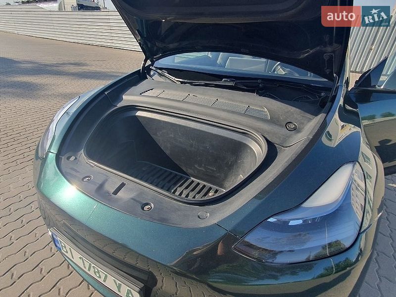 Внедорожник / Кроссовер Tesla Model Y 2022 в Кременчуге фото 6 Внедорожник / Кроссовер Tesla Model Y 2022 в Кременчуге
