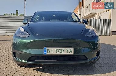 Внедорожник / Кроссовер Tesla Model Y 2022 в Кременчуге фото 3 Внедорожник / Кроссовер Tesla Model Y 2022 в Кременчуге