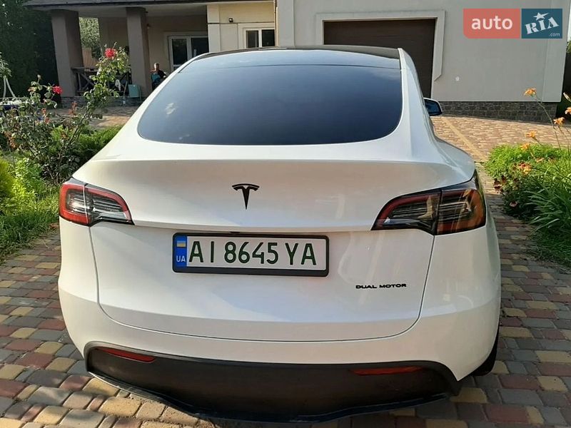 Внедорожник / Кроссовер Tesla Model Y 2023 в Тернополе