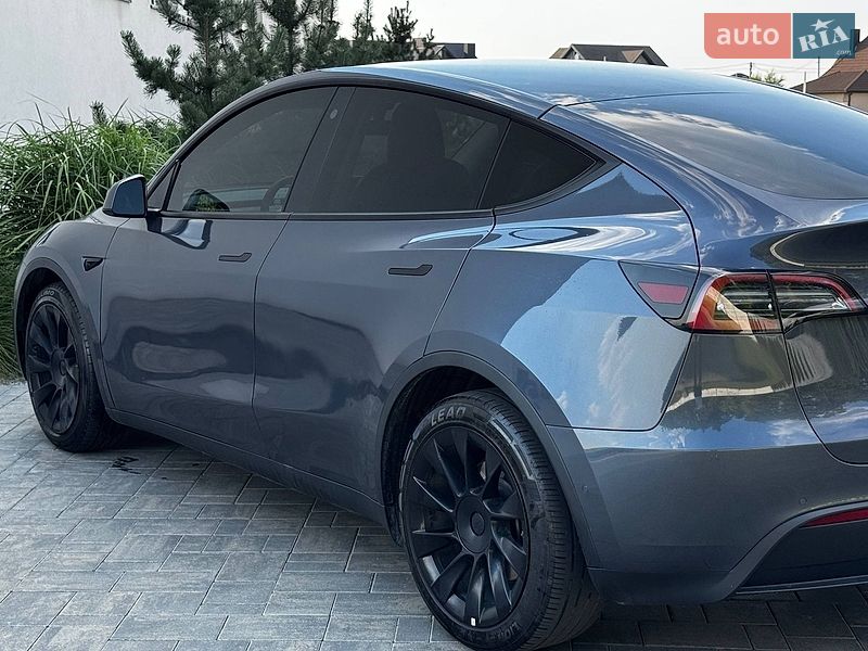 Позашляховик / Кросовер Tesla Model Y 2022 в Києві