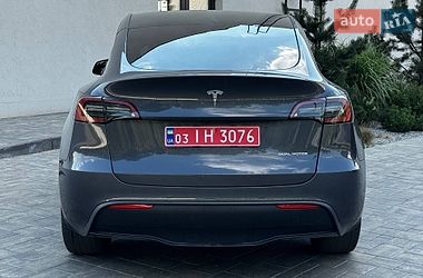 Позашляховик / Кросовер Tesla Model Y 2022 в Києві