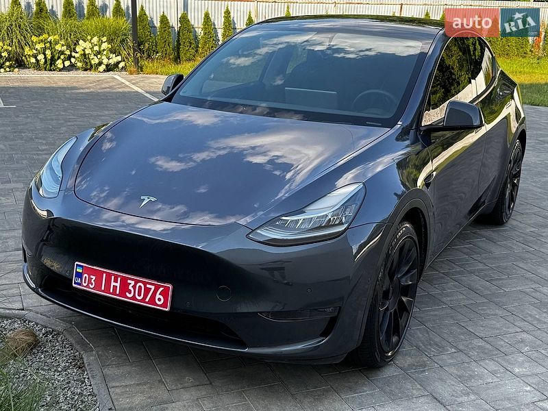 Позашляховик / Кросовер Tesla Model Y 2022 в Києві