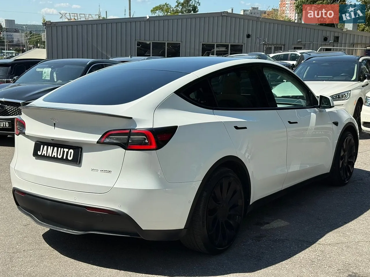2022 Tesla Model Y - мініатюра 2