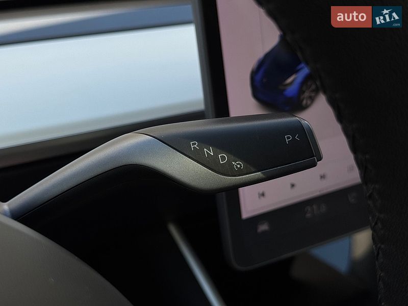 Внедорожник / Кроссовер Tesla Model Y 2021 в Киеве