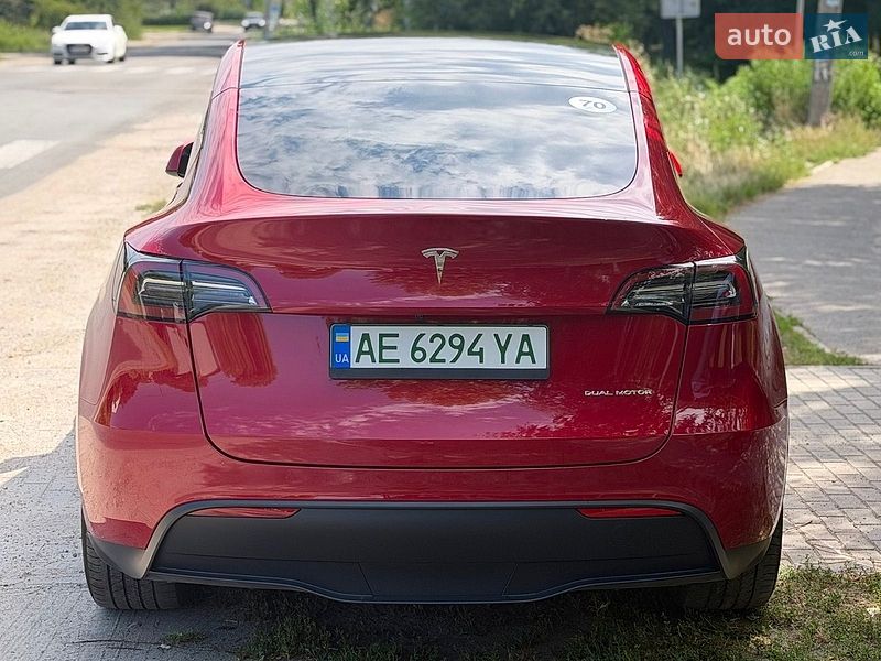 Позашляховик / Кросовер Tesla Model Y 2023 в Дніпрі фото 5 Позашляховик / Кросовер Tesla Model Y 2023 в Дніпрі