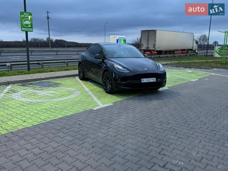 Tesla Model Y 2022 Tesla Model Y 2022