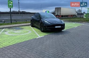 Tesla Model Y  2022